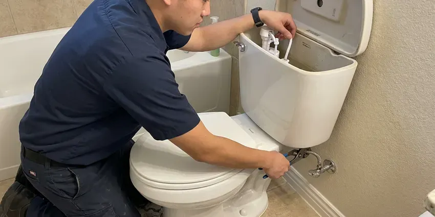 Toilet Repair in Cheyenne